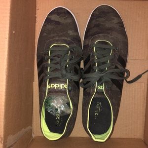 Adidas snikers US size 12